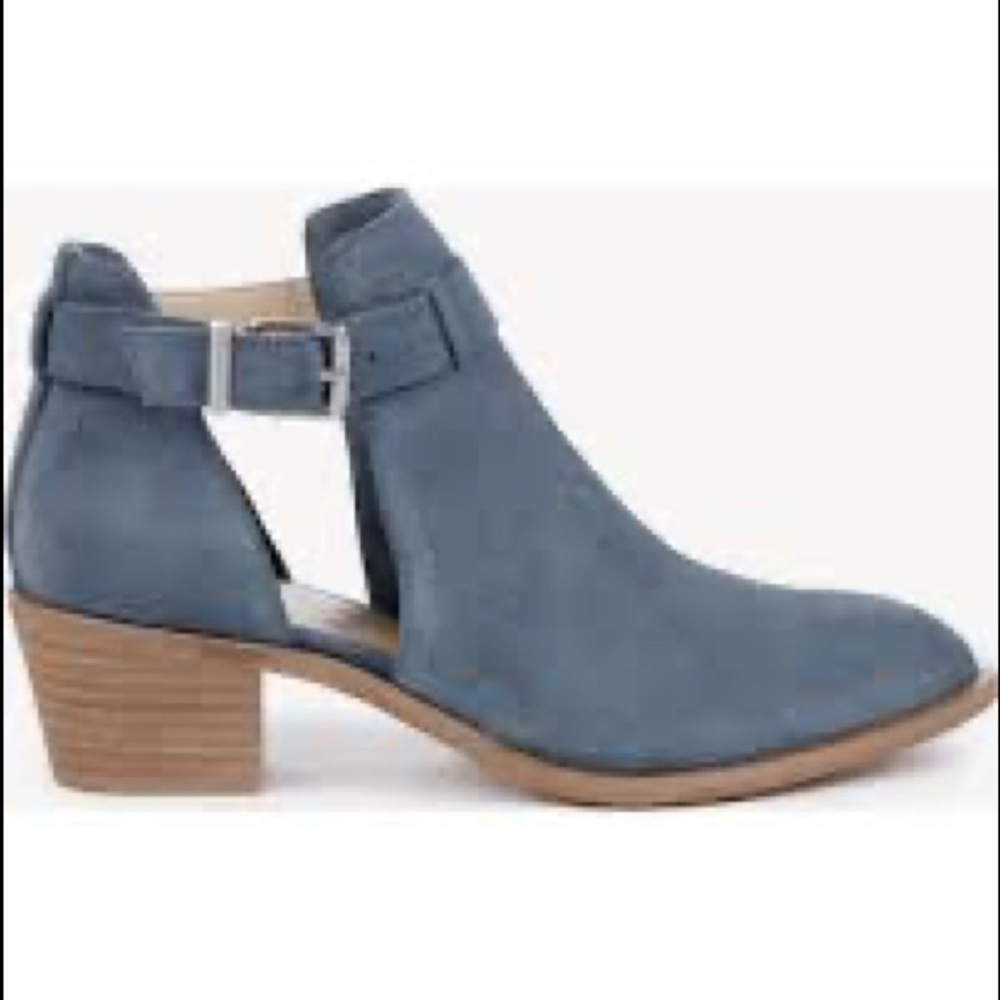 Sole Society Suede Boots, size 9.5.